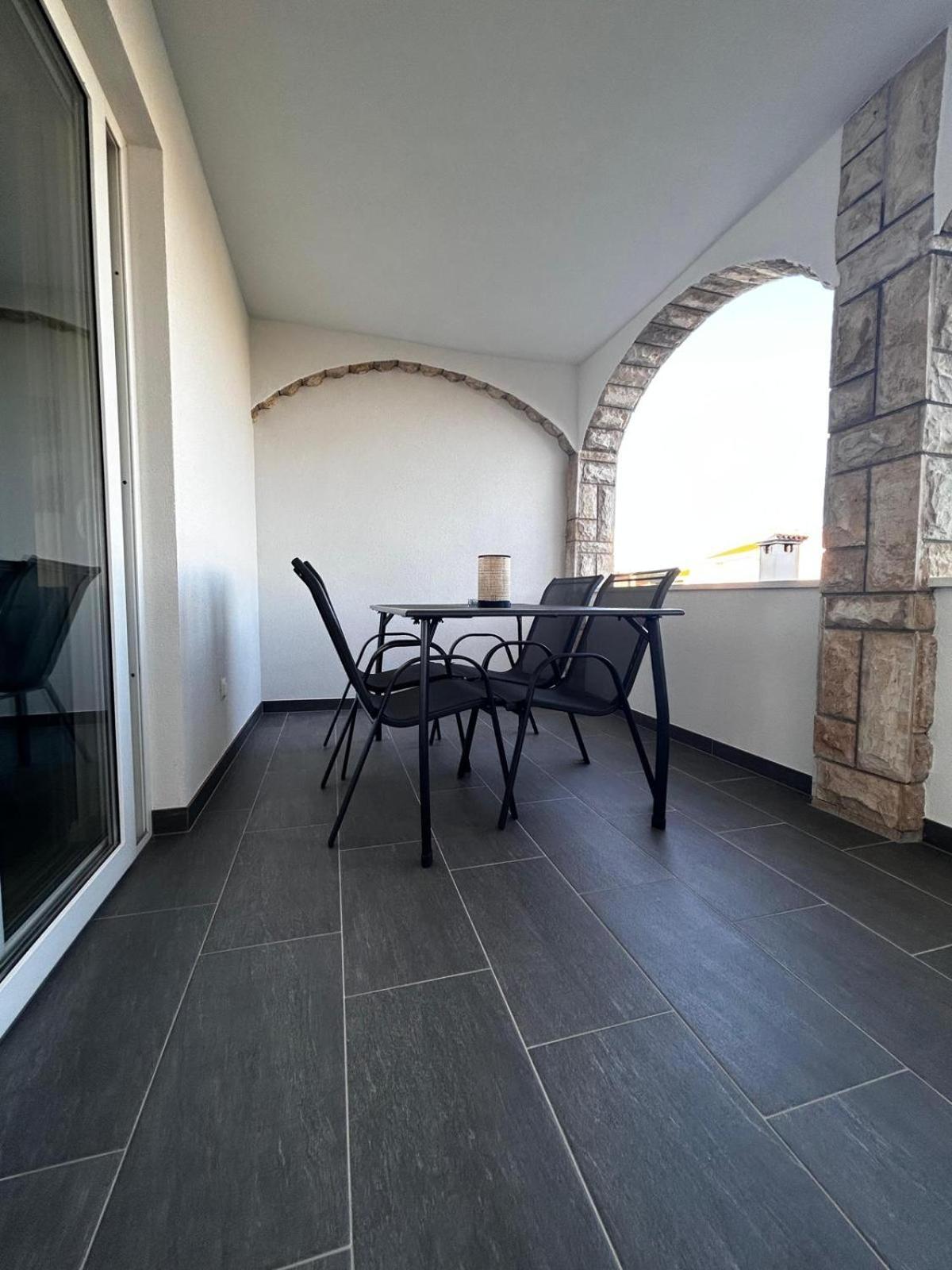 Apartments Kafadar, Okrug Gornji Trogir Rum bild